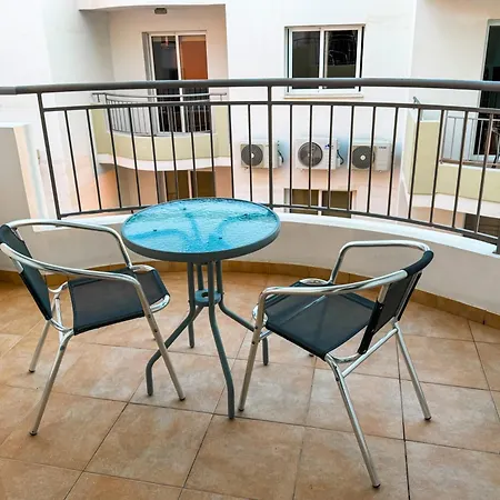 Cozy Budget Pyla